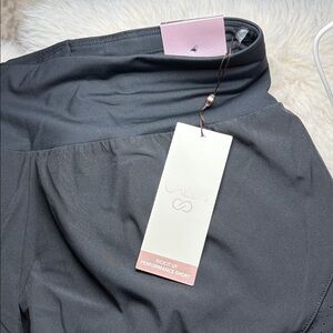 Calia kick it up performance shorts
3” inseam
Inner brief
Pure black